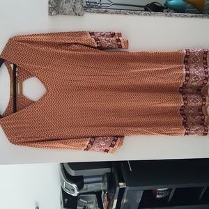 3/4 Sleeve V-neck dress, size Large Petite. NWOT